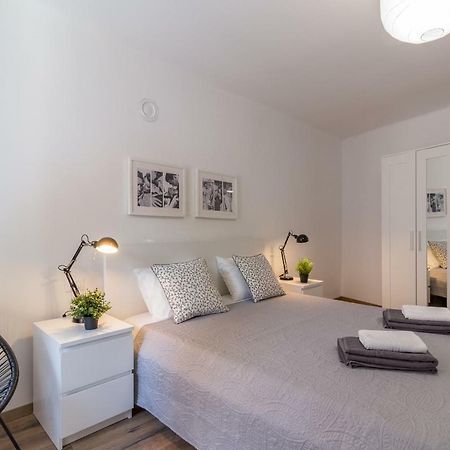 Central New Apartment Nonna Mara Rovinj Exterior foto